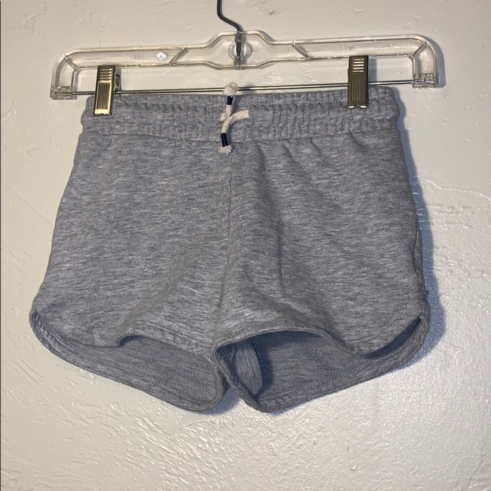 Girls Comfy Gray Shorts Cat & Jack Size M